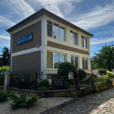 Spirit Homes Apartments Orosháza Eksteriør bilde