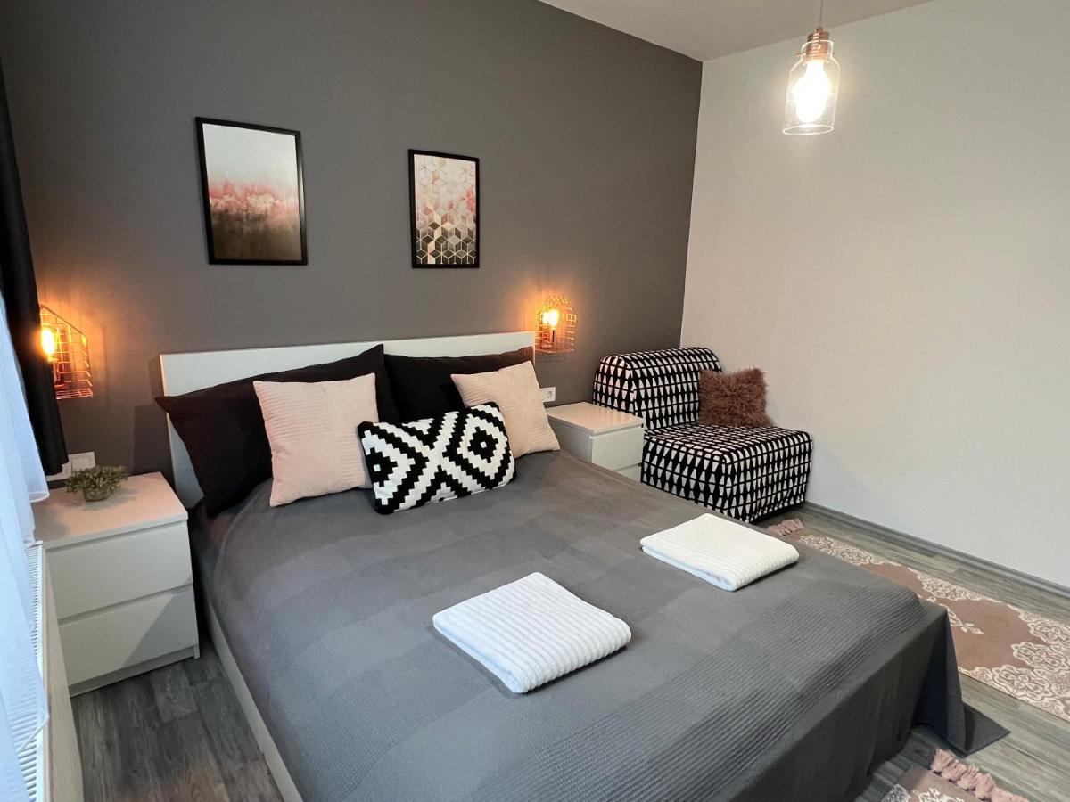 Spirit Homes Apartments Orosháza Eksteriør bilde