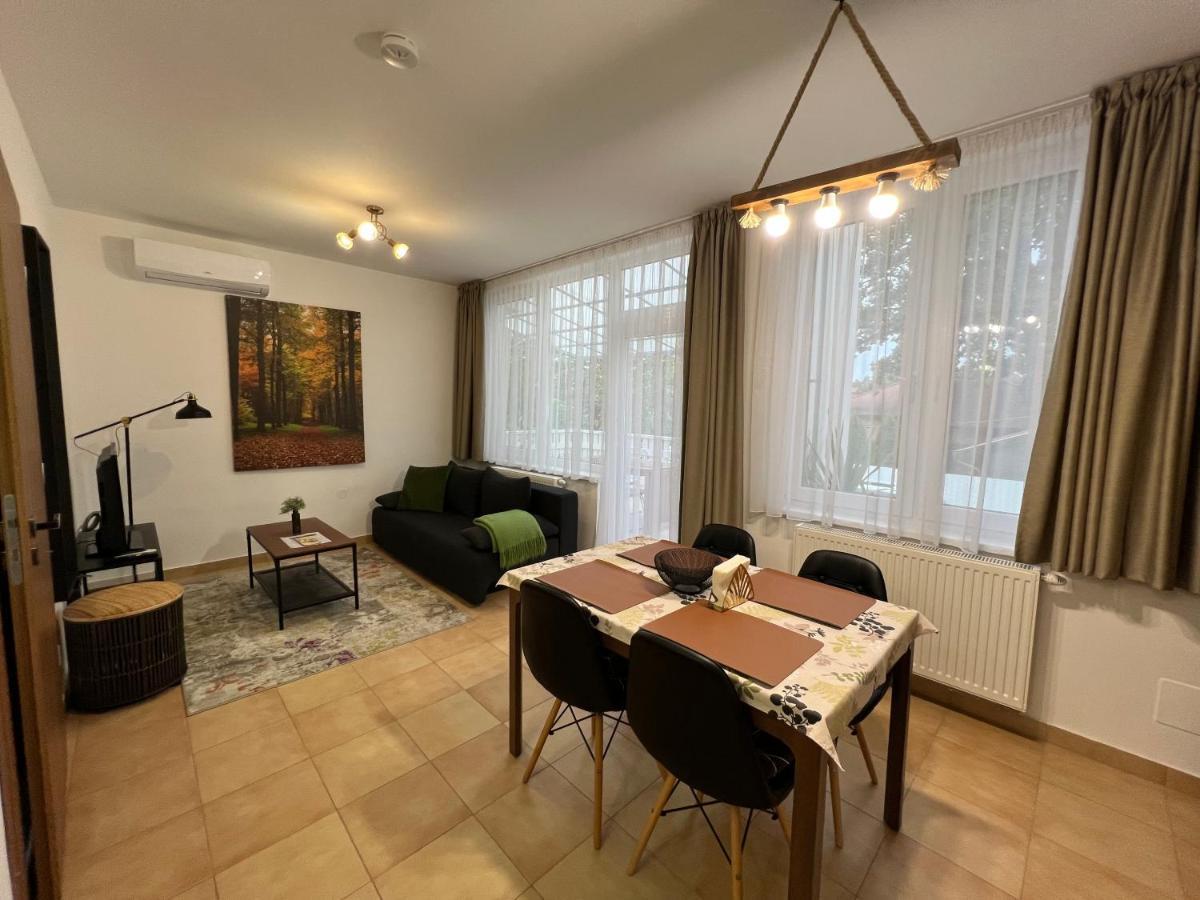 Spirit Homes Apartments Orosháza Eksteriør bilde